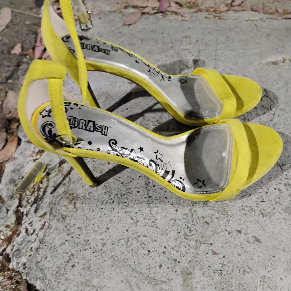 Vibrant Yellow Strappy Heels with Patterned Detail